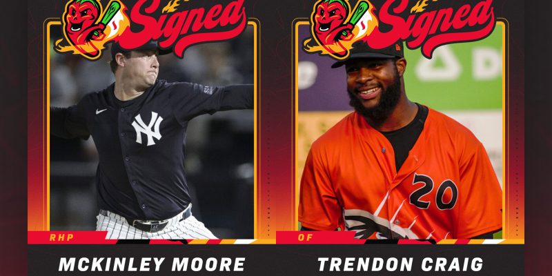 Ghost Peppers sign Moore and Craig